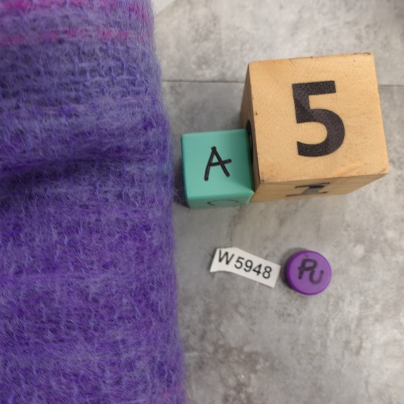 Mohair Wool Shawl Scarf VTG‎ Purple Ombre Striped Irish AVOCA HANDWEAVERS 25x68 - Picture 8 of 8